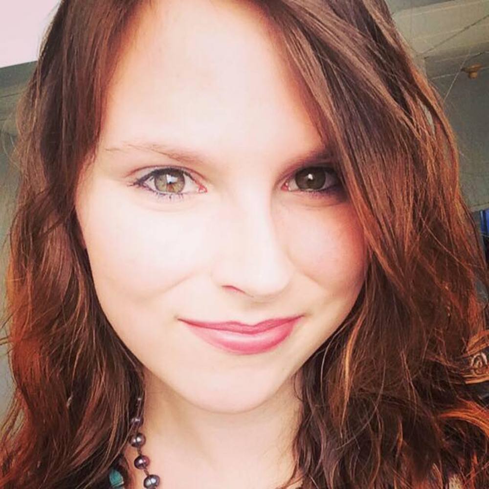 Meet your Posher, Abby